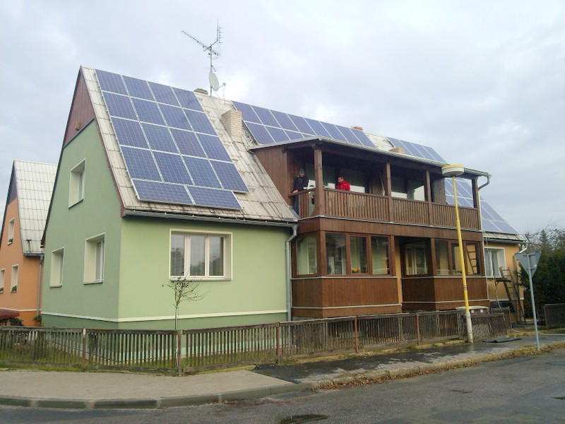 Solární fotovoltaická elektrárna Mimoň